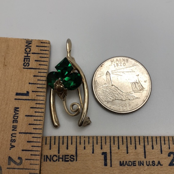 Fun Vintage Brooch Pin Wishbone Shamrock Clover Lucky Charm - Picture 3 of 3